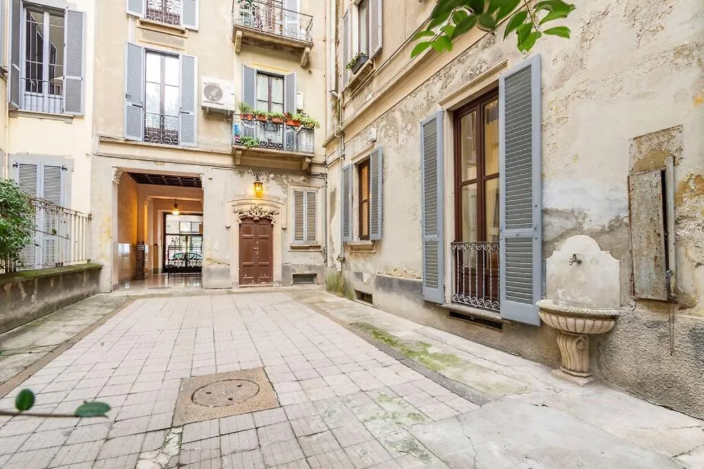 Cadorna Apartment Milan