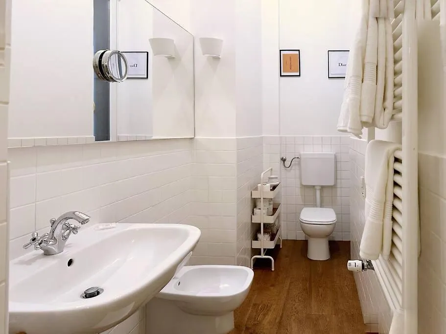 Cadorna Apartment Milan